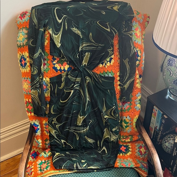 Guess Dresses & Skirts - Guess Green and Gold Swirl Knot-Front Mini Dress